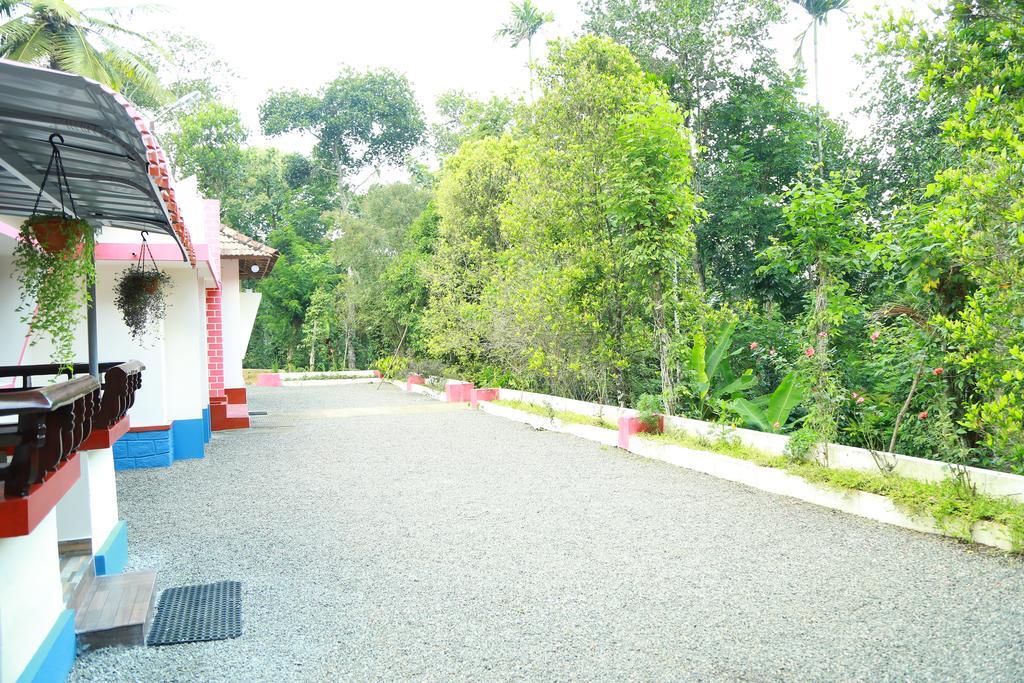 Philip Mary Farm Stay Thekkady Exteriör bild